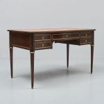 1172 7309 WRITING DESK